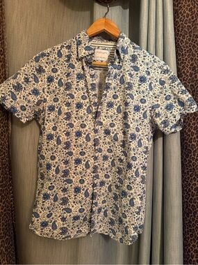 Men's Short-Sleeve Floral Button-Down Shirt - Blue on White